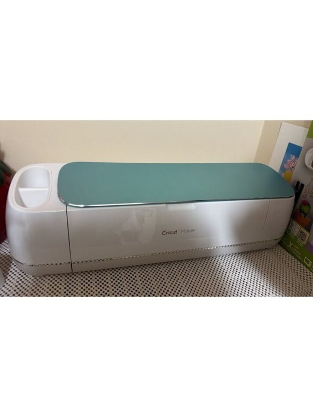 NWT Cricut Maker Original – 1st Generation – Model CXPL301S